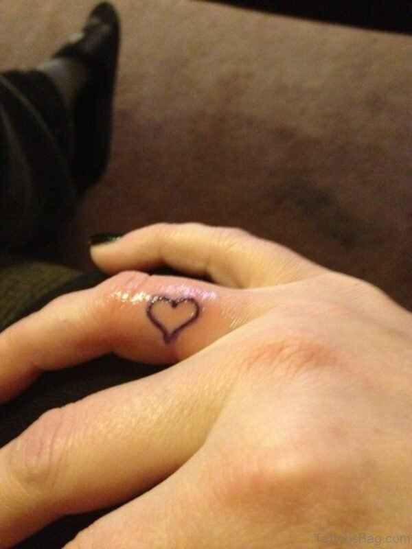 Beautiful Heart Tattoos on Finger