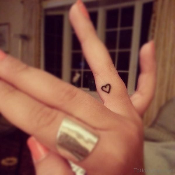 Black Heart Tattoo Design On Finger
