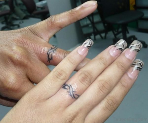 Celtic Tattoo Ring Finger