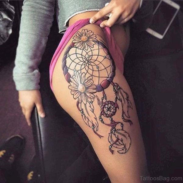 Girl Showing Her Side Thigh Dreramcatcher Tattoo