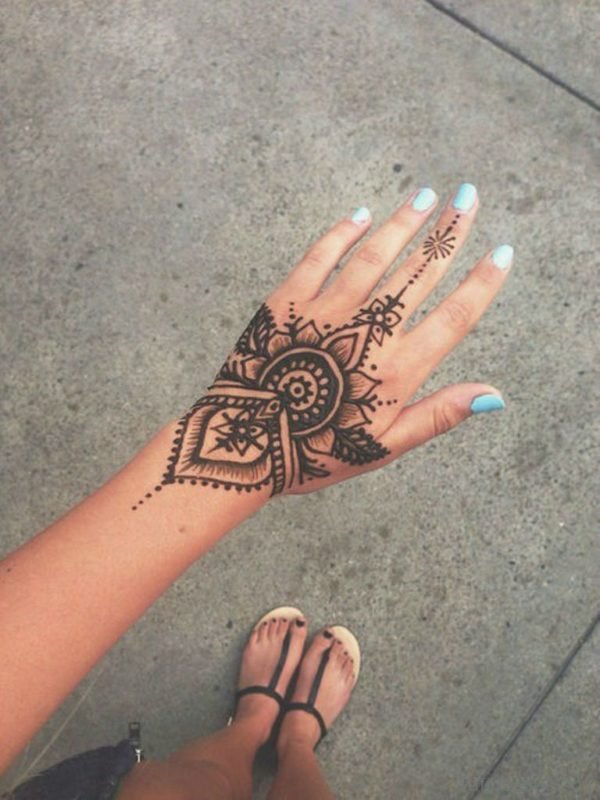 Henna Tattoo 