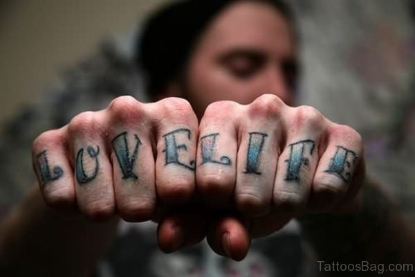 52 Inspiring Love Tattoos On Fingers