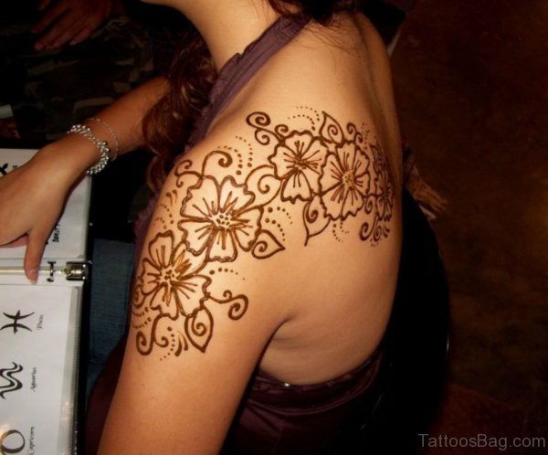 Simple Flower Henna Tattoo