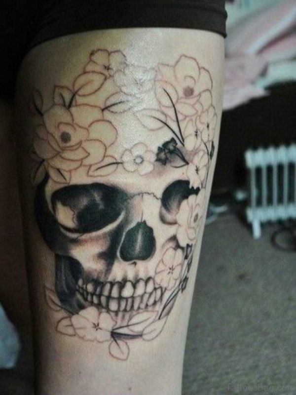 Skull Tattoo Designs On Thigh