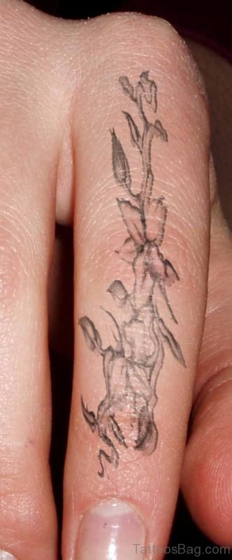 Stylish Finger Tattoo