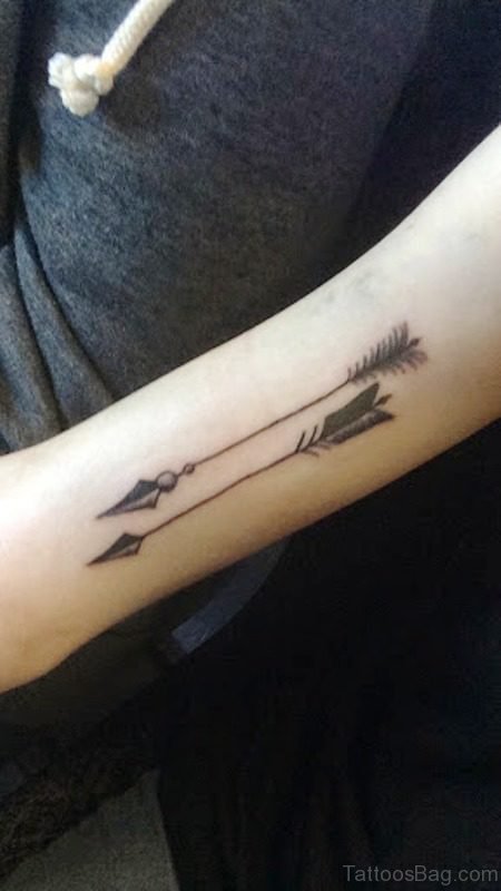 2 Arrows Tattoo On Arm 