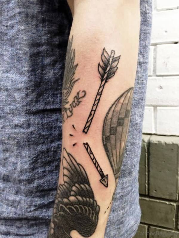 Amazing Broken Arrow Tattoo 