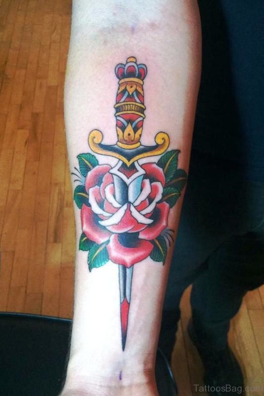 Amazing Dagger With Colorful Rose On Arm