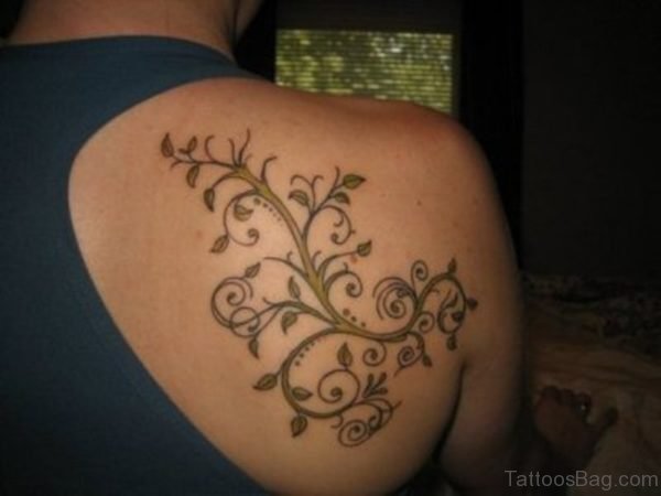 Amazing Designer Shoulder Tattoo