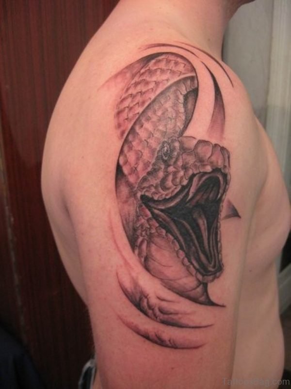 Amazing Grey Ink Snake Tattoo On Shoulder