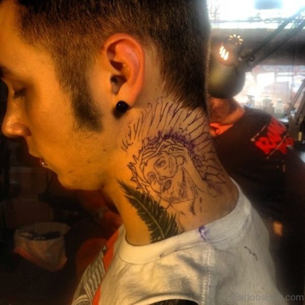 Amazing Jesus Tattoo On Neck