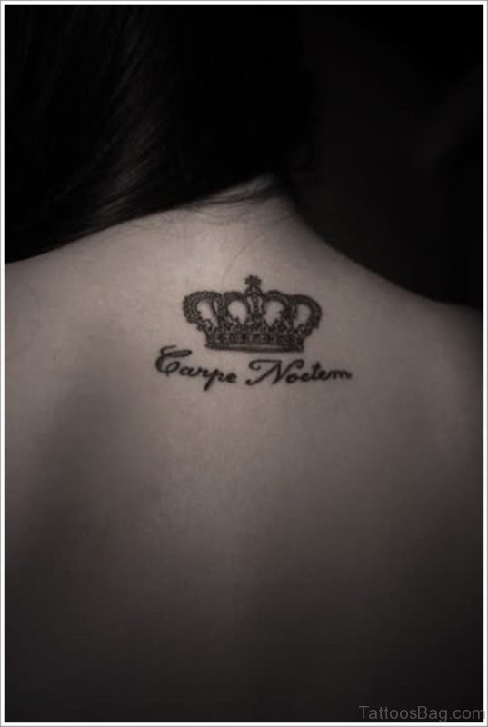 22 Pleasing Queen Crown Neck Tattoos