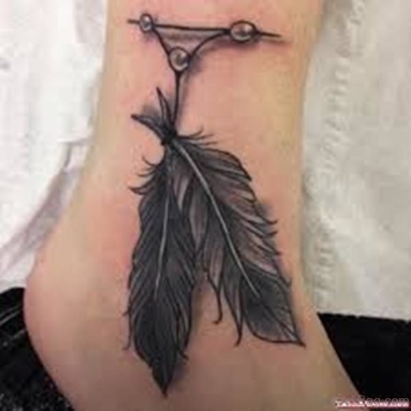 Awesome Feather TAttoo On Aclle