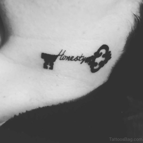 26 Winsome Key Neck Tattoos