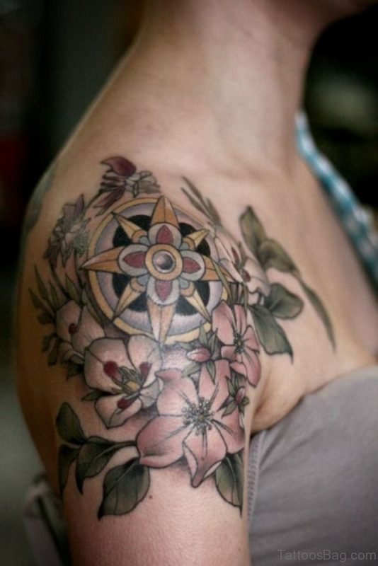 50 Amazing Compass Tattoos On Shoulder