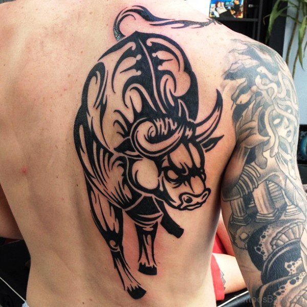 Cool Bull Tattoo On Back Shoulder