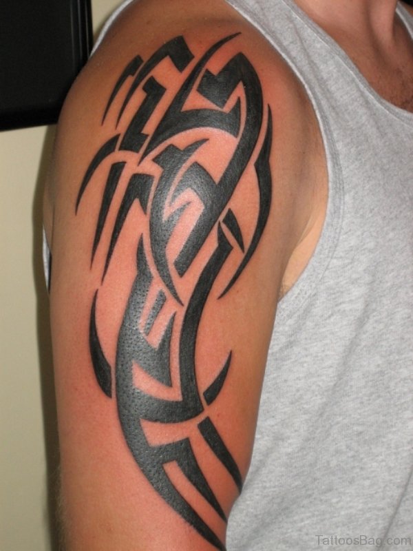 Cool Shoulder Tribal Tattoo