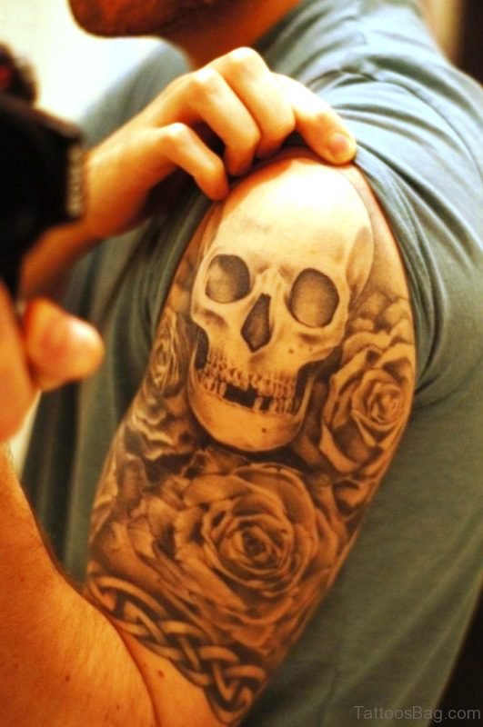 Cool Skull Tattoo Design