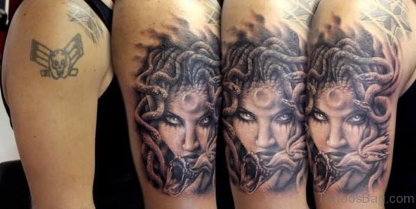 Fabulous Medusa Tattoo On Shoulder
