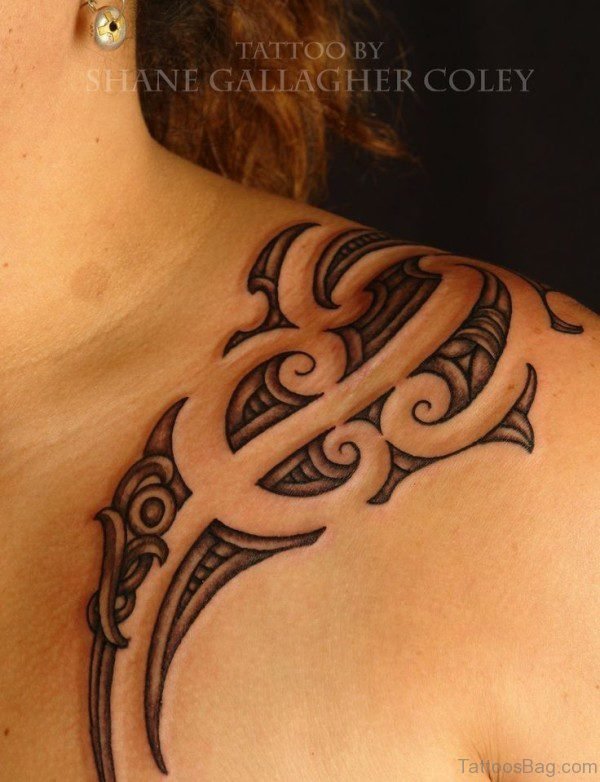 Faminine Tribal Tattoo