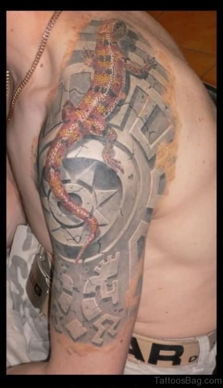 Lizard Tattoo On Left Shoulder