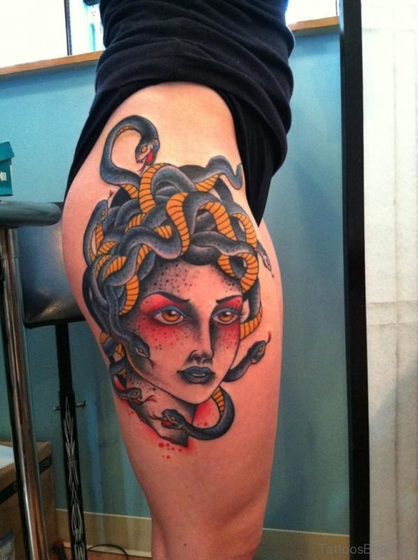 Lovely Medusa Tattoo On Thigh