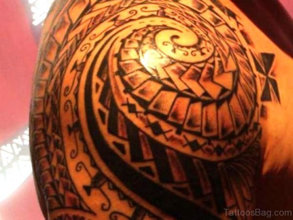 Maori Tattoo On Right Shoulder 