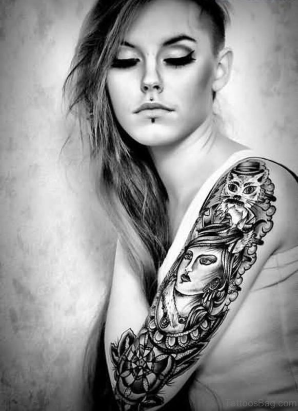 Medusa Tattoo On Girl Shoulder