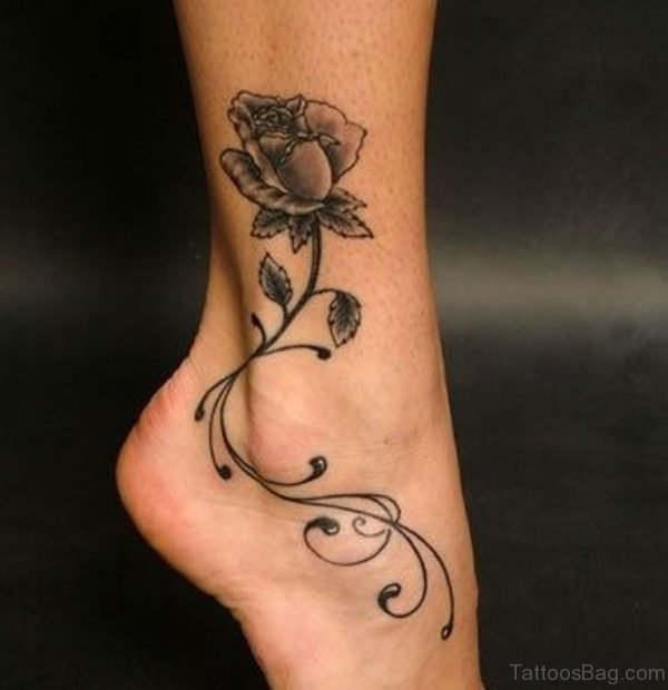 Nice Classic Red Rose Tattoo On Ankle