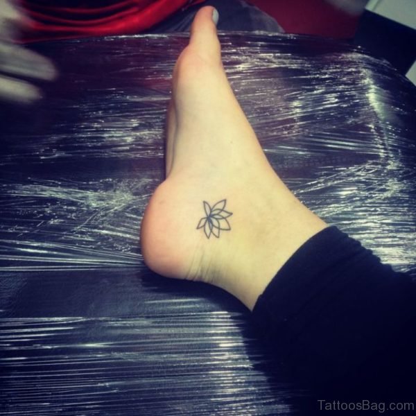 Pretty Lotus Tattoo On Ankle