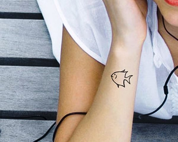 Stunning Fish Tattoo On Wrist 