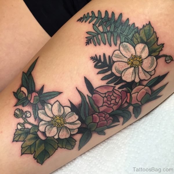 Stunning Flowers Tattoo On Thigh