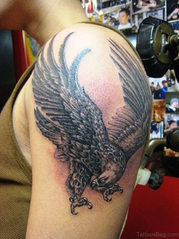 Stunning Flying Eagle Shoulder Tattoo Design