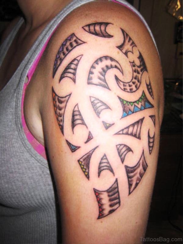 Tribal Maori Shoulder Tattoo Design