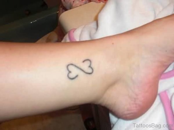 Unique Heart Tattoo On Leg