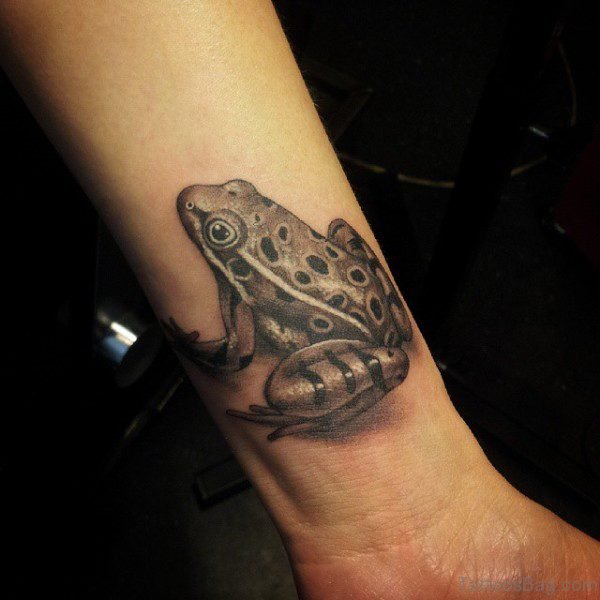 Amazing Frog Wrist Tattoo