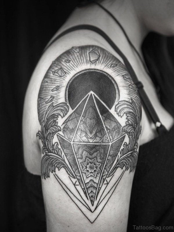 Amazing Shoulder Tattoo