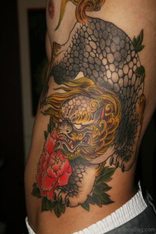 Awesome Dragon Tattoo Desine On Side Rib