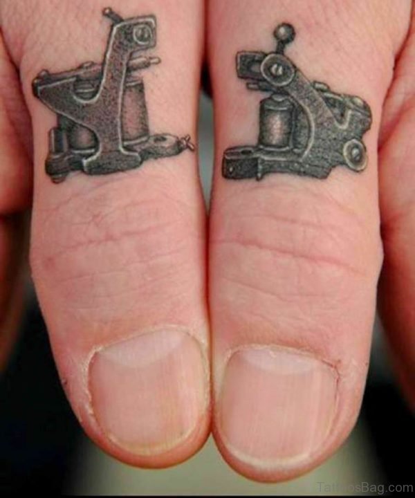 Awesome Finger Tattoo Design