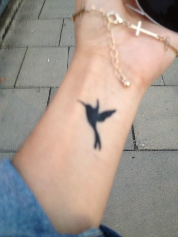 Awesome Hummingbird Tattoo On wrist 