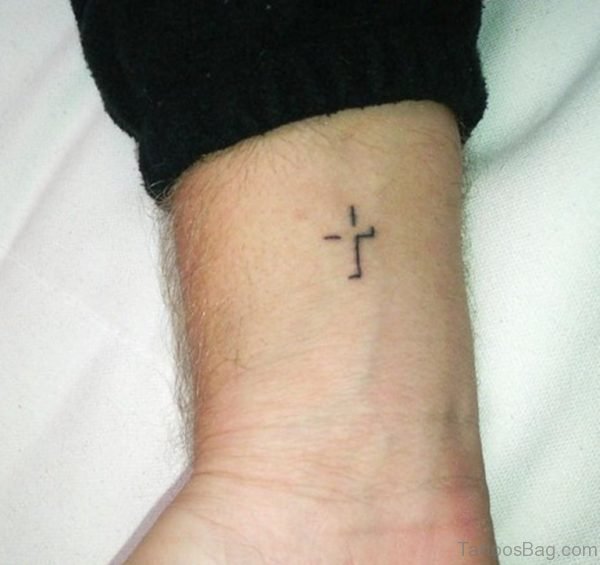 3D Tattoo On Wrist 