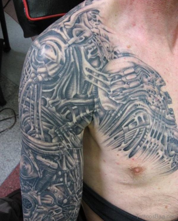 Biomechanical Alien Tattoo On Shoulder