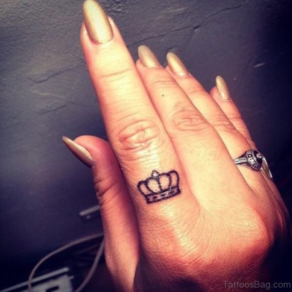 Crown Finger Tattoo