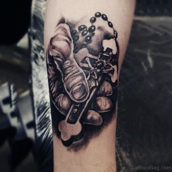 D Hand Holding Rosary Tattoo On Forearm