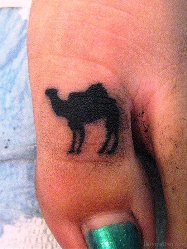 Dazzling Camel Tattoo On Toe