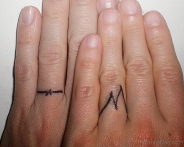 Elegant Finger Tattoo 