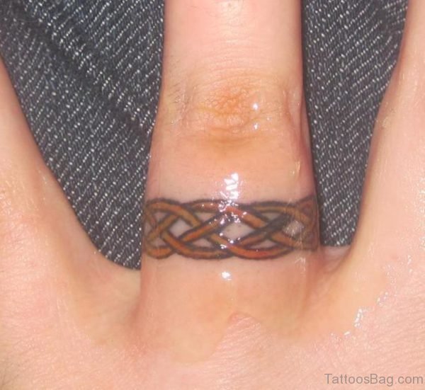 Fantastic Celtic Knot Tattoo 