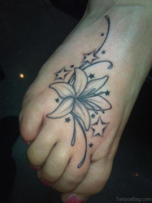 Flower With Star Tattoo