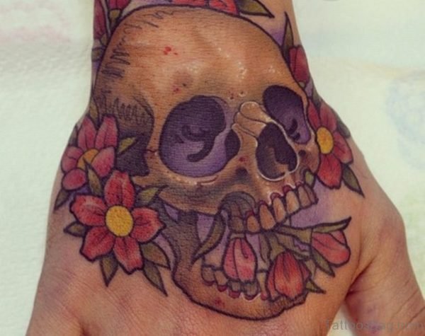 Flowers And Skull Tattoo 