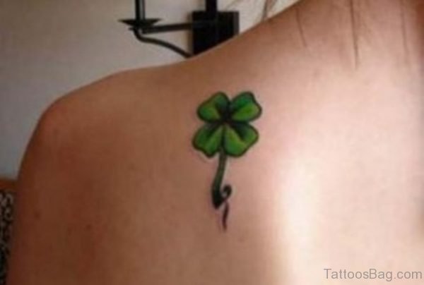 Four leaf clover tattoo on shoulder